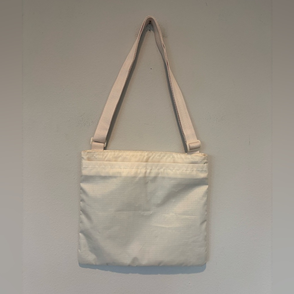 Lesportsac Cream Shoulder Bag 206